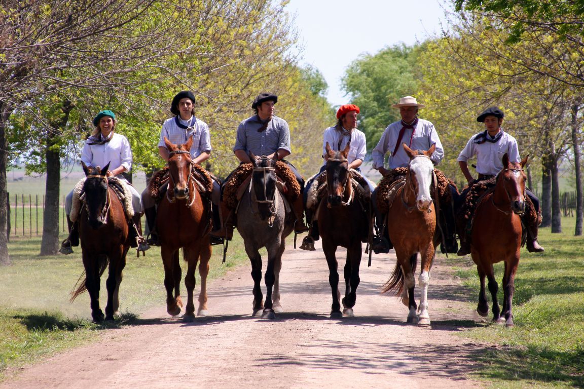 Gaucho Town Trip, 120 km from Buenos Aires through the countryside to discover the Gaucho culture, the Argentine Cowboys.
