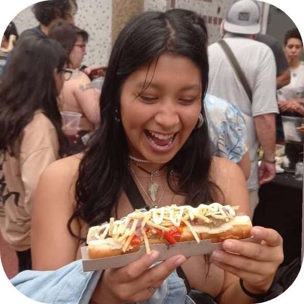 Passeio Vegano de Buenos Aires. Visite bairros elegantes, saboreie petiscos veganos e participe de eventos ao vivo.