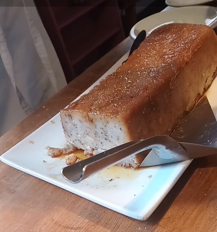 Argentine Vegan Bread Pudding. Learn how to make it on our Buenos Aires' Vegan Cooking Class.