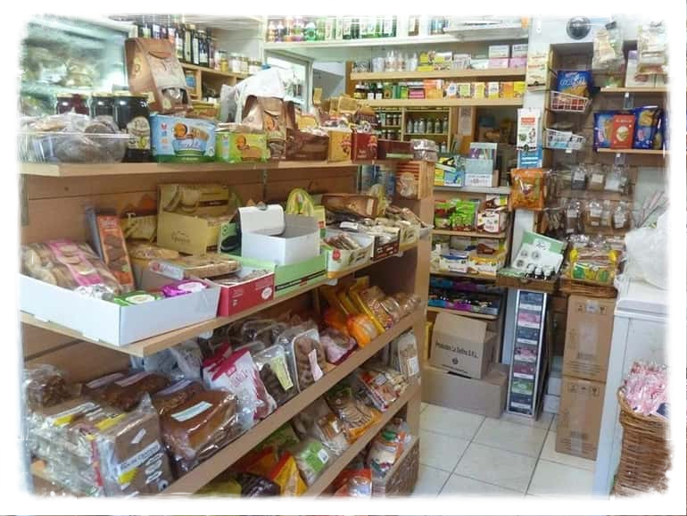 Vegan Trip to the Argentine Delta of Tigre, 30 km from Buenos Aires. Navigation, City Tour  and vegan picnic included.