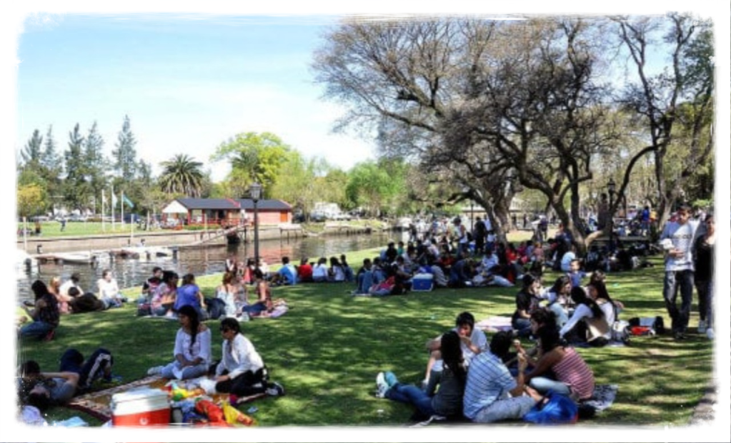 Vegan Trip to the Argentine Delta of Tigre, 30 km from Buenos Aires. Navigation, City Tour  and vegan picnic included.